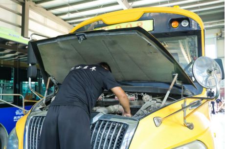 【品质滨州·城市管家】校车“大体检” 守护平安上学路(图2)