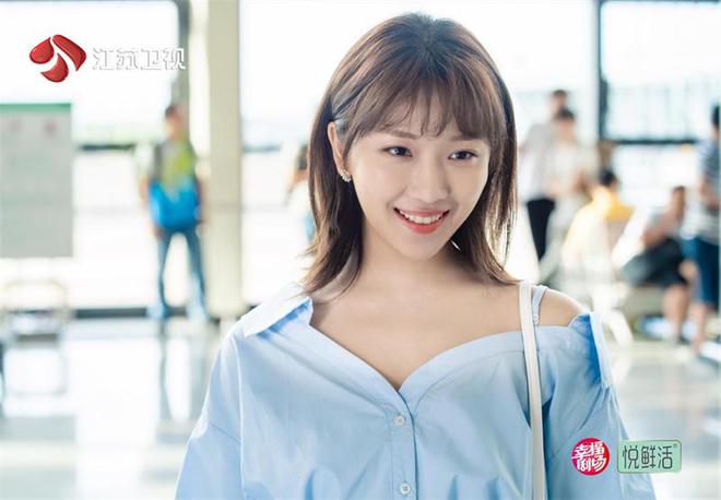 菅纫姿化身家政“女神”演绎励志人生(图2)