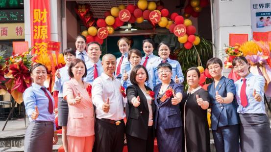 热烈祝贺诺兰德家事集团南山旗舰店隆重开业(图4)