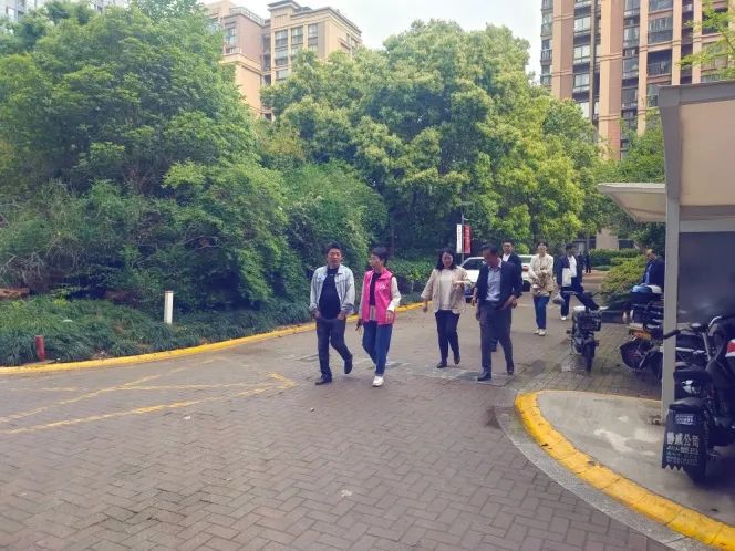 如何“熄灭”社区矛盾“升温”社区服务?答案是……(图5) 如何“熄灭”社区矛盾“升温”社区服务?答案是……(图5)