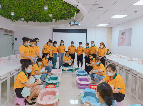 诺兰德开设系列高端课程月嫂从业人员“德技”获社会认可(图2)