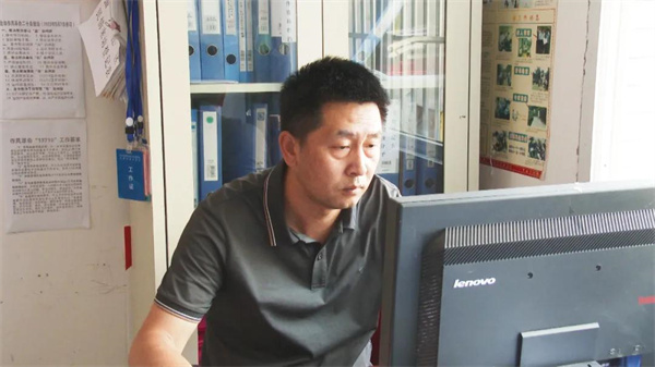 关岭：打造巾帼家政服务窗口 助力妇女灵活就业增收(图4)