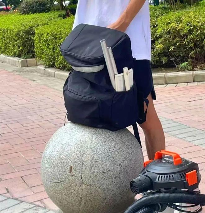 夜谈 大学生毕业干家政是大材小用吗？(图2)